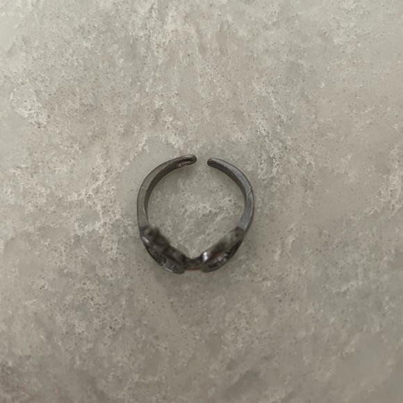 FREE Harry Potter Glasses and Lightning Bolt Adjustable Ring - Picture 6 of 6